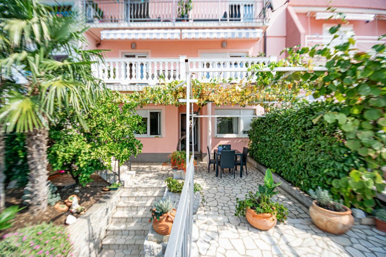 Two-Bedroom Apartment In Crikvenica Xcvii Extérieur photo