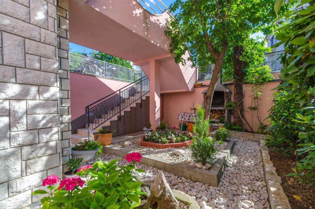 Two-Bedroom Apartment In Crikvenica Xcvii Extérieur photo